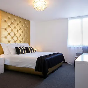 Couette-café B Gold Luxury ****