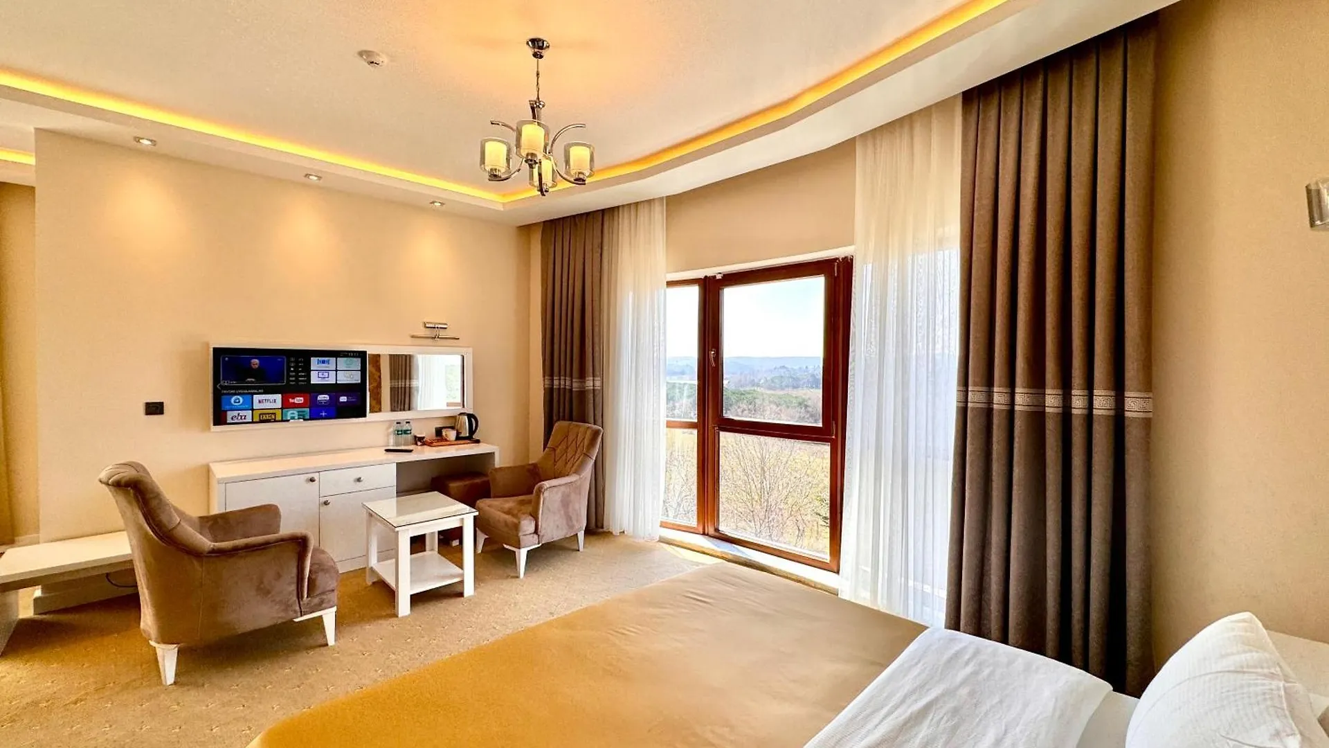 Green Roof Hotel & Spa Durusu